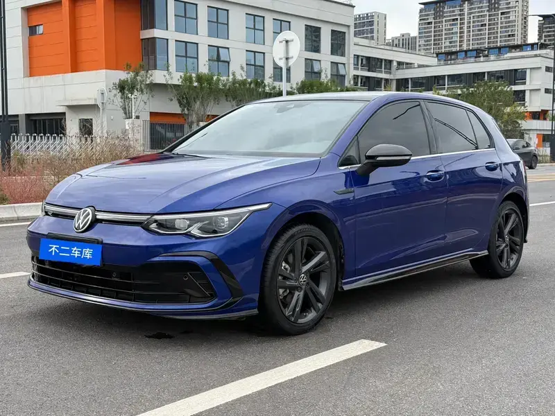 2021 Volkswagen Golf Electric с пробегом 85 000 км