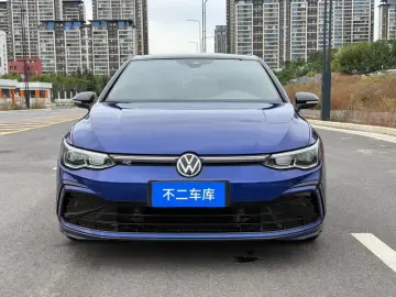 2021 Volkswagen Golf Electric с пробегом 85 000 км
