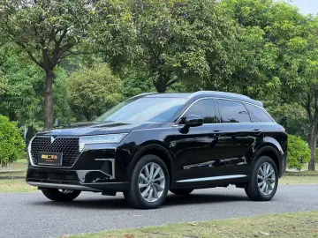Nissan Star
