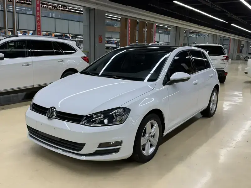 2016 Volkswagen Golf Electric с пробегом 50 000 км