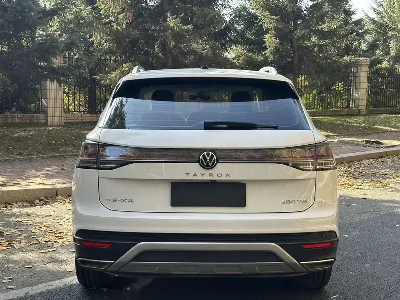 2023 Volkswagen Tanyue L PHEV с пробегом 32 000 км