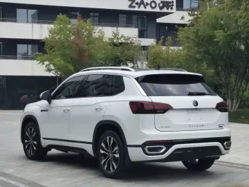 2022 Volkswagen Tanyue L PHEV с пробегом 37 000 км
