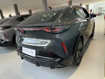 2024 Volkswagen Unique 06 с пробегом 46 000 км