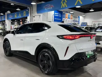2025 Volkswagen Unique 06 с пробегом 20 000 км