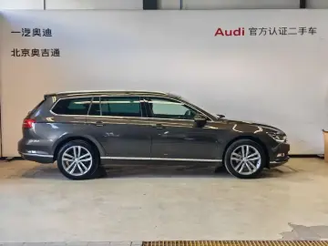 2017 Volkswagen Variant New Energy с пробегом 95 000 км