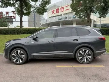 2024 Volkswagen Yuzhong 08 с пробегом 39 000 км