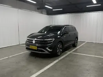 2024 Volkswagen Yuzhong 08 с пробегом 32 200 км