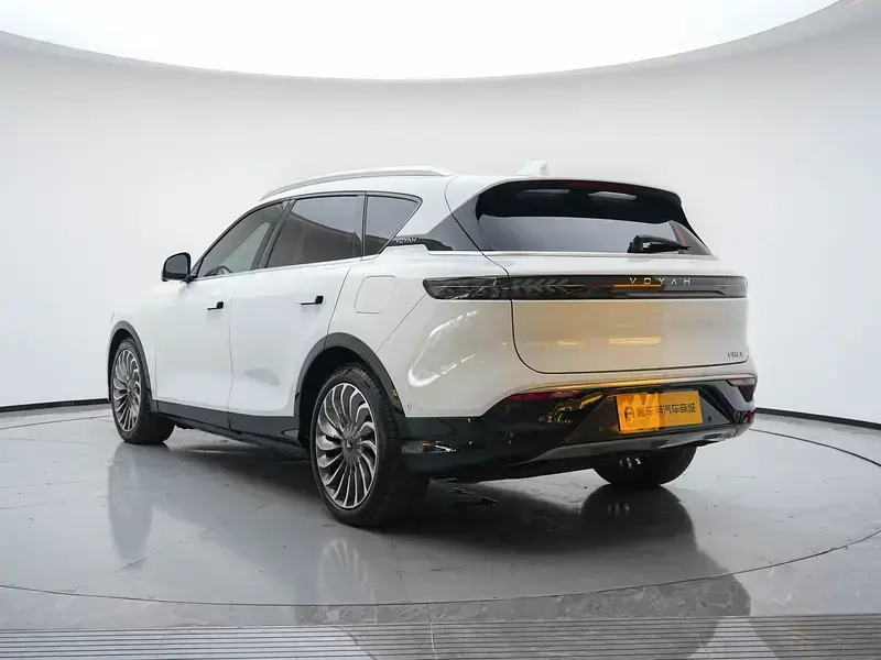 2021 Voyah FE с пробегом 52 300 км