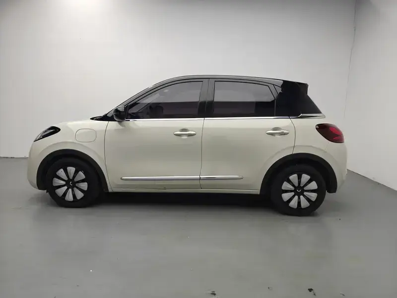 2023 Wuling Wuling Bingo с пробегом 16 800 км