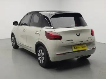 2023 Wuling Wuling Bingo с пробегом 16 800 км