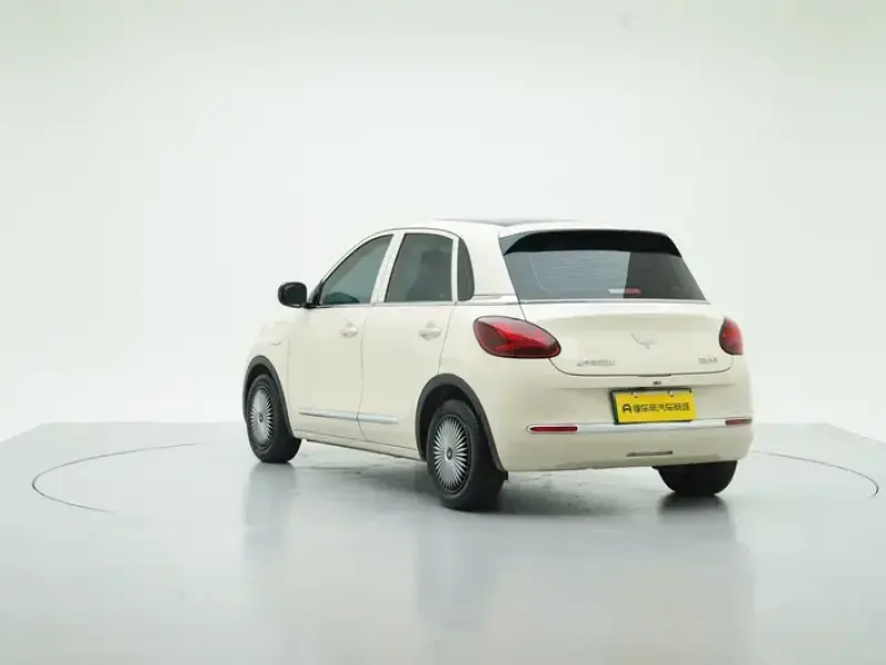 2025 Wuling Wuling Bingo с пробегом 11 900 км