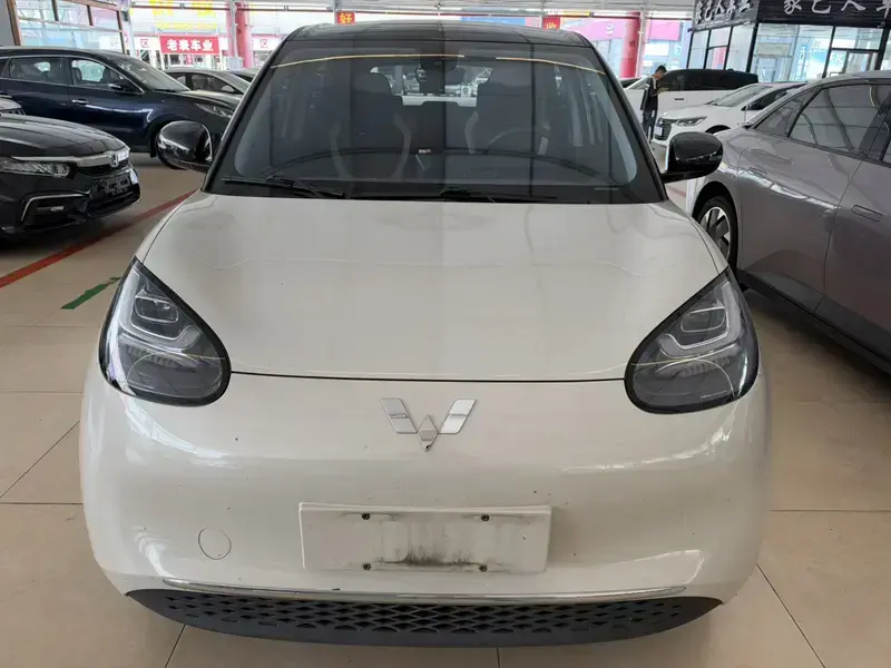 2023 Wuling Wuling Bingo с пробегом 40 000 км