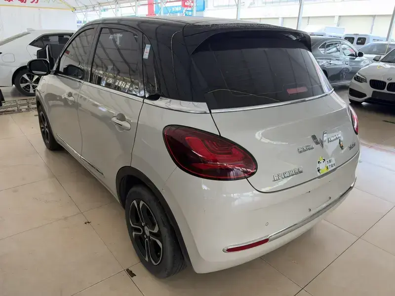 2023 Wuling Wuling Bingo с пробегом 40 000 км