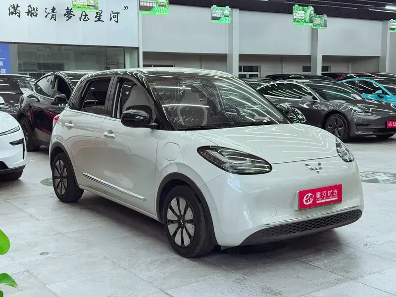 2023 Wuling Wuling Bingo с пробегом 61 000 км
