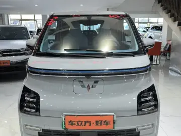2022 Wuling Wuling Air ev с пробегом 16 000 км