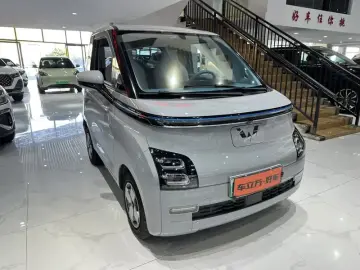 2022 Wuling Wuling Air ev с пробегом 16 000 км