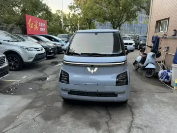 2022 Wuling Wuling Air ev с пробегом 25 000 км