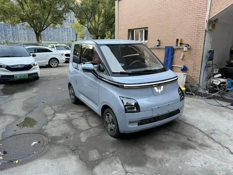 2022 Wuling Wuling Air ev с пробегом 25 000 км