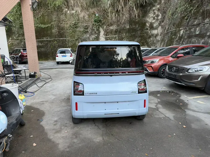 2022 Wuling Wuling Air ev с пробегом 25 000 км