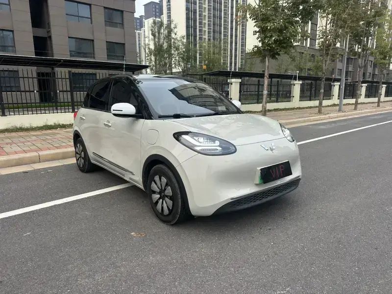 2023 Wuling Wuling Bingo с пробегом 50 000 км