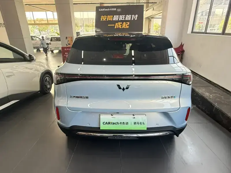 2025 Wuling Wuling Bingo S с пробегом 11 000 км