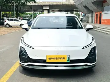 2024 Wuling Wuling E5 с пробегом 80 000 км