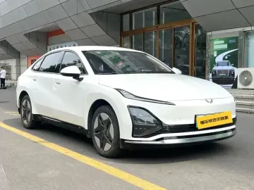 2024 Wuling Wuling E5 с пробегом 80 000 км