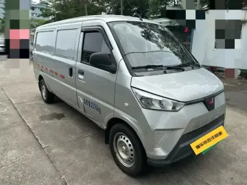 2022 Wuling Wuling EV50 с пробегом 98 000 км