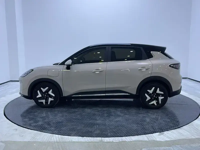 2025 Wuling Wuling Bingo S с пробегом 4 900 км