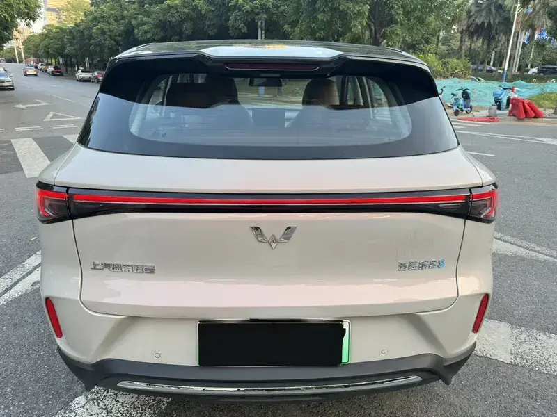 2025 Wuling Wuling Bingo S с пробегом 6 000 км