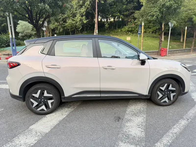 2025 Wuling Wuling Bingo S с пробегом 6 000 км