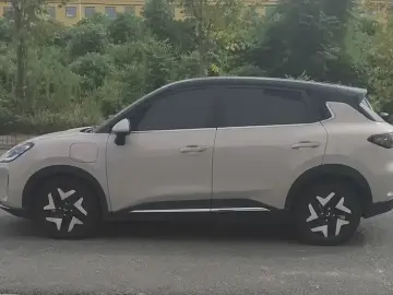 2025 Wuling Wuling Bingo S с пробегом 4 800 км