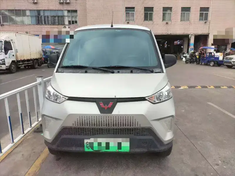 2021 Wuling Wuling EV50 с пробегом 90 000 км
