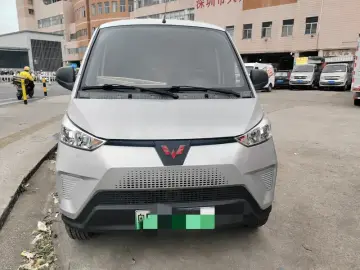 2021 Wuling Wuling EV50 с пробегом 127 000 км