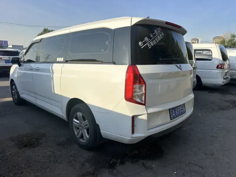 2021 Wuling Wuling Journey с пробегом 63 000 км