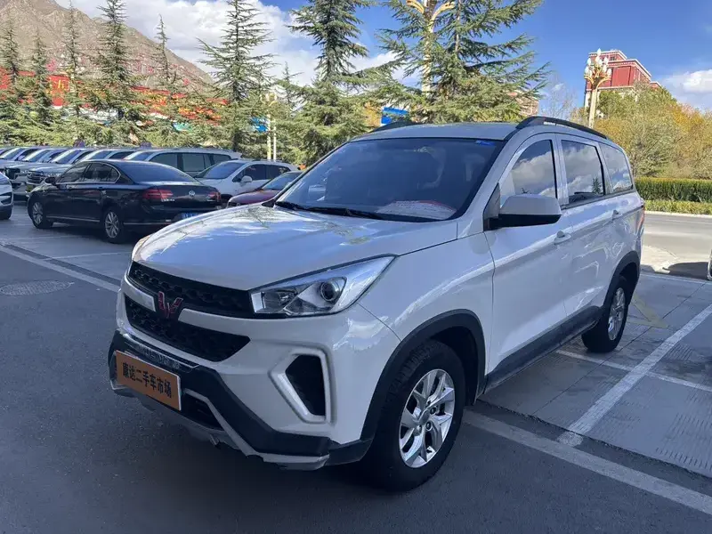 2019 Wuling Wuling Hongguang S3 с пробегом 48 400 км