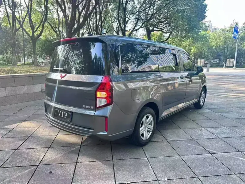 2021 Wuling Wuling Journey с пробегом 43 000 км