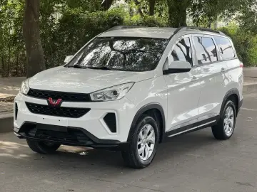 2019 Wuling Wuling Hongguang S3 с пробегом 25 000 км