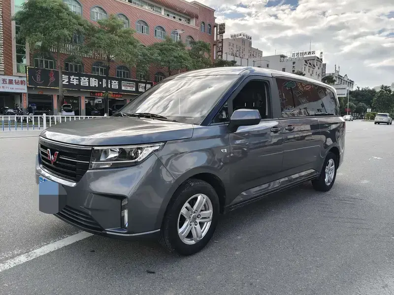 2021 Wuling Wuling Journey с пробегом 38 000 км