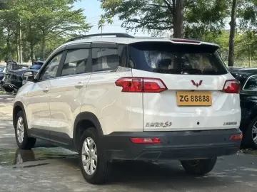 2019 Wuling Wuling Hongguang S3 с пробегом 70 000 км