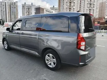 2021 Wuling Wuling Journey с пробегом 38 000 км