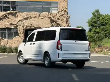 2021 Wuling Wuling Journey с пробегом 38 000 км