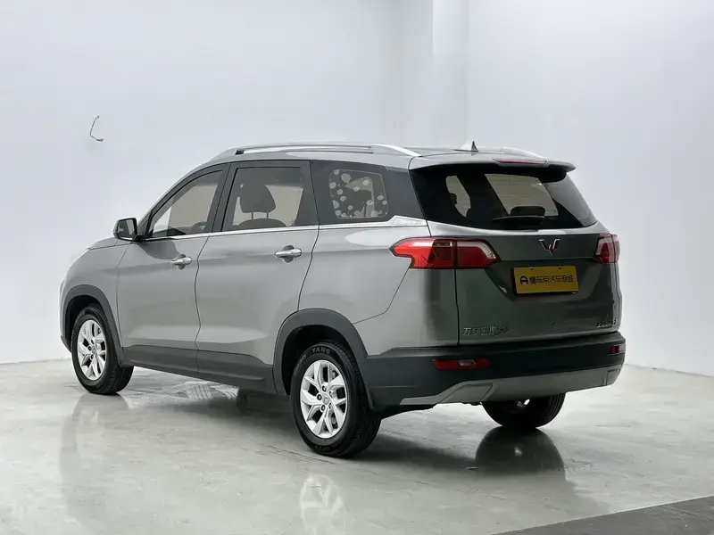 2018 Wuling Wuling Hongguang S3 с пробегом 61 800 км