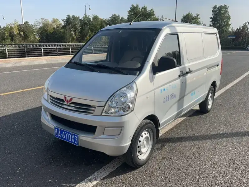 2015 Wuling Wuling Rongguang с пробегом 84 900 км