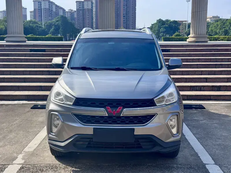 2018 Wuling Wuling Hongguang S3 с пробегом 74 000 км