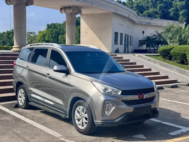 2018 Wuling Wuling Hongguang S3 с пробегом 74 000 км