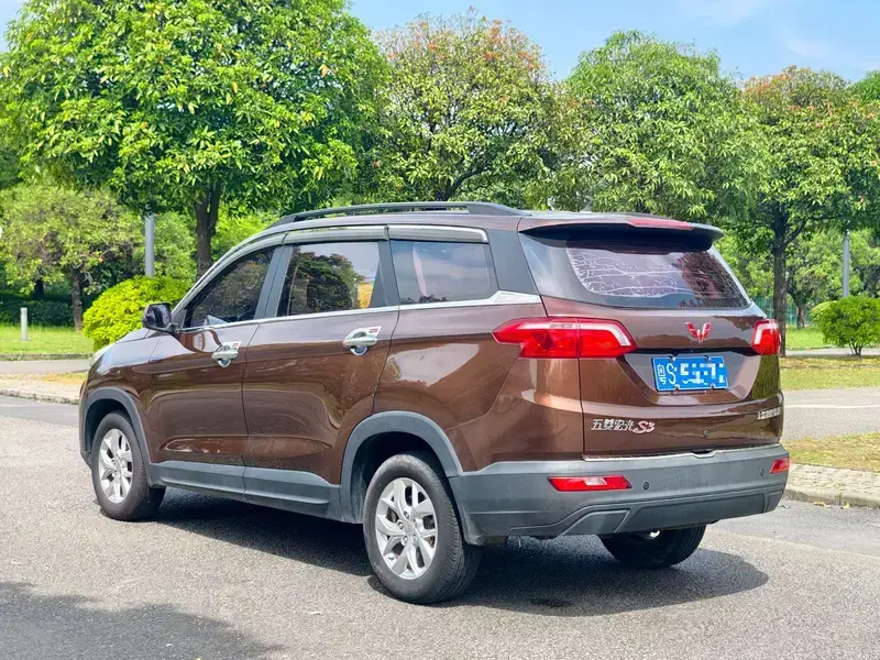 2018 Wuling Wuling Hongguang S3 с пробегом 88 000 км