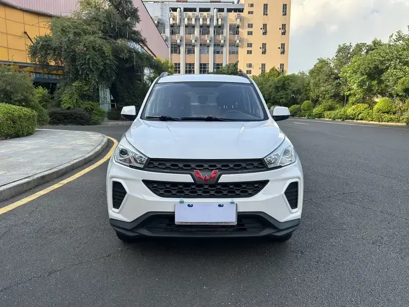 2019 Wuling Wuling Hongguang S3 с пробегом 42 000 км
