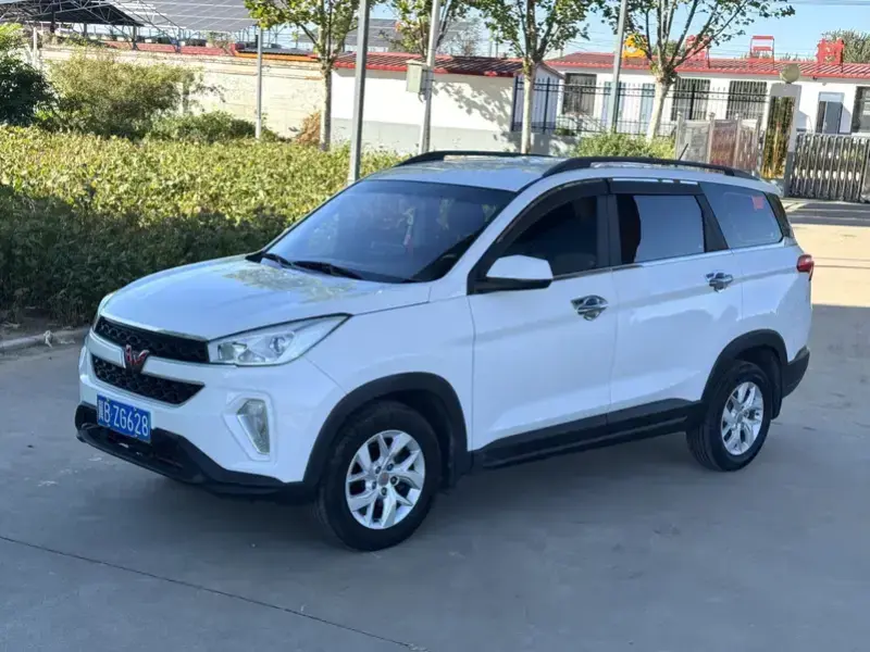 2018 Wuling Wuling Hongguang S3 с пробегом 102 000 км