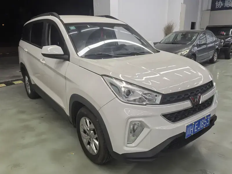 2019 Wuling Wuling Hongguang S3 с пробегом 50 000 км